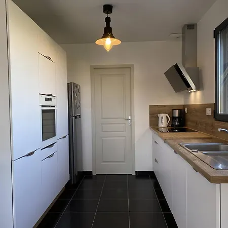 311 - Maison Recente A Quelques Pas De La Magnifique De L'anse Du Croc Frehel